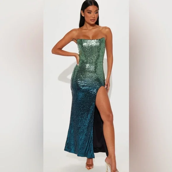 green emerald velvet dress Amazon.com: STELLA NOVA Women's Sequins Mini Dress, Bright Mint, Green,  Metallic, 6 : Clothing, Shoes & Jewelry main image 1